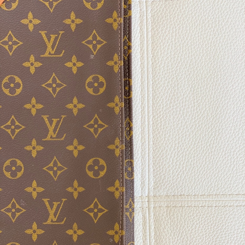 SOLD: Louis Vuitton Vintage Sac Plat Tote 1970’s - Picture 9 of 13